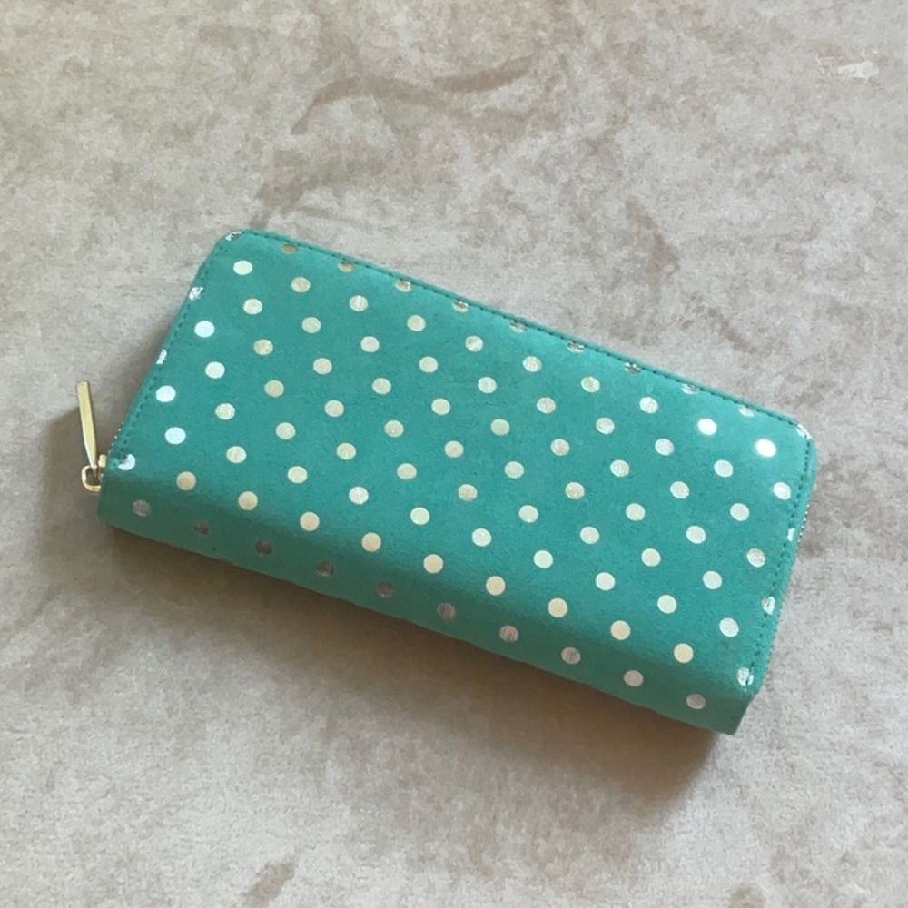 *Deux Lux* Like new! Mint Teal Green Wallet with Soft Gold